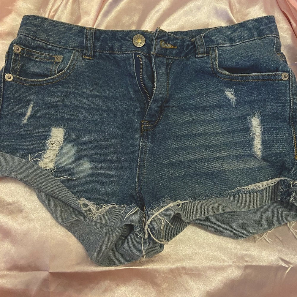 Super cute little booty shorts.